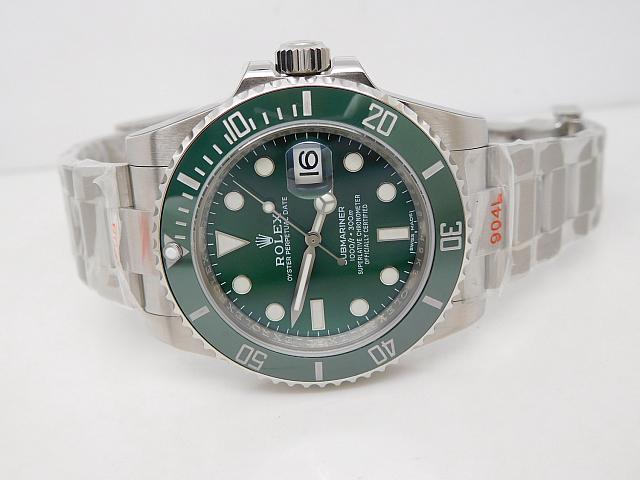 Rolex Submariner replica 116610LV Green Dial