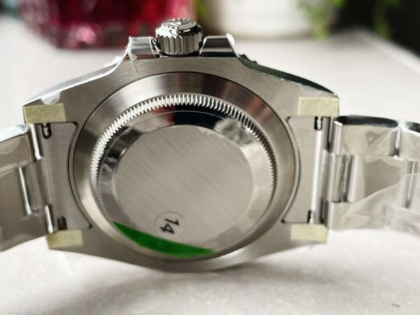 HULK Replica Rolex Submariner 116610 LV GREEN CERAMIC 904L STEEL VSF 1:1 BEST EDITION VS3135 - Image 10